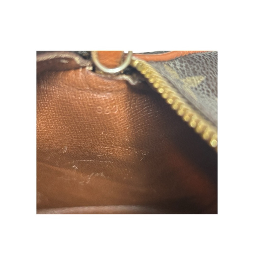 Louis Vuitton Vintage Papillon Handbag - Picture 7 of 12
